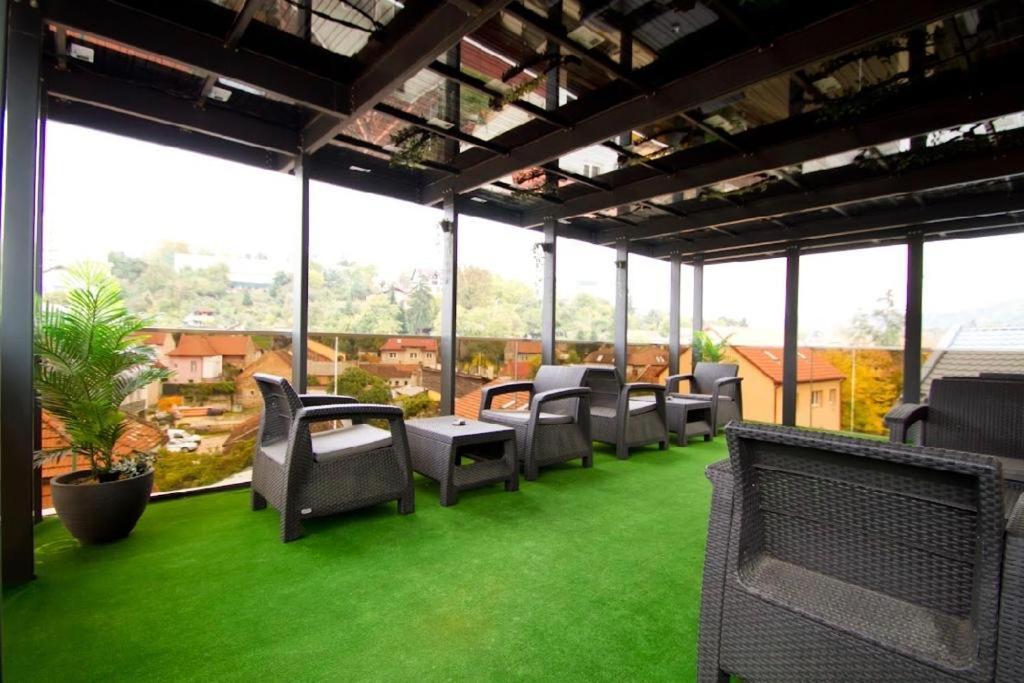 Premium Residence Braşov Esterno foto